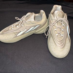 Tan Men Ozelia Adidas Sneaker